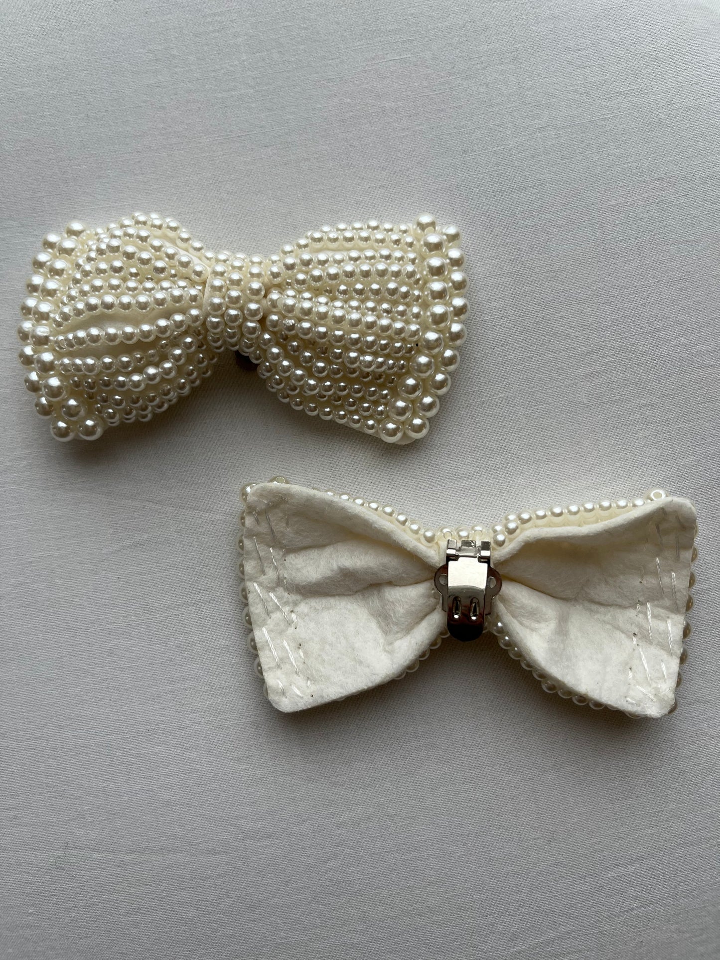 Dolly Pearl Bow Shoe Buckles