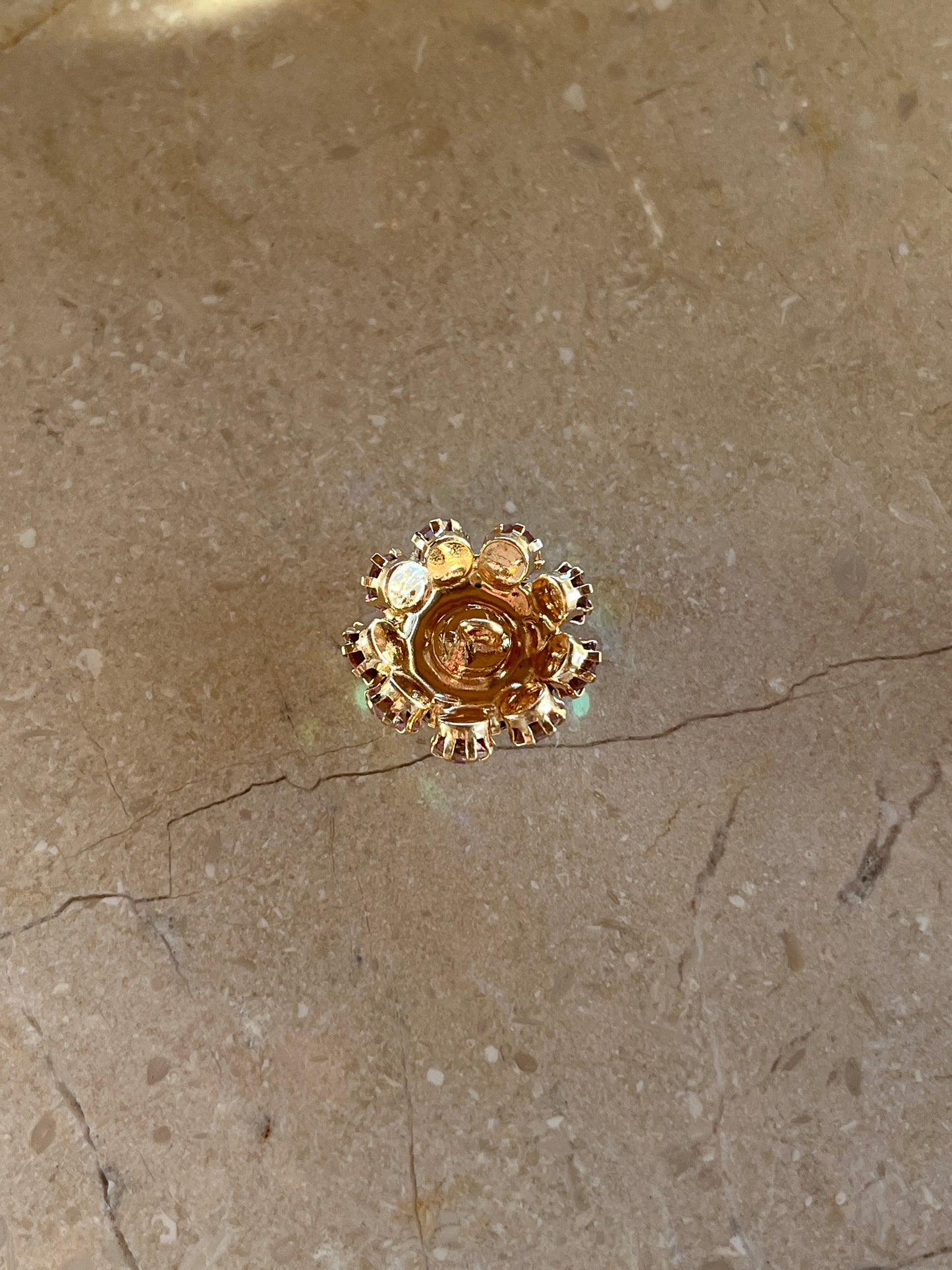 Gigi button multicolor clear gold