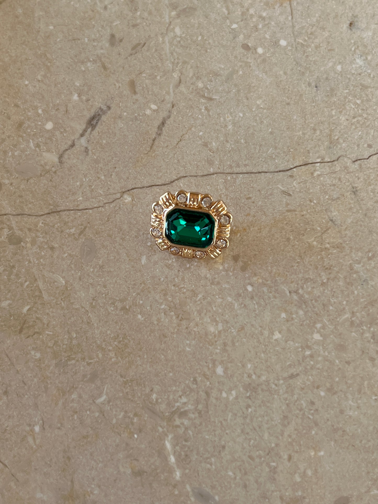 Linn button Green