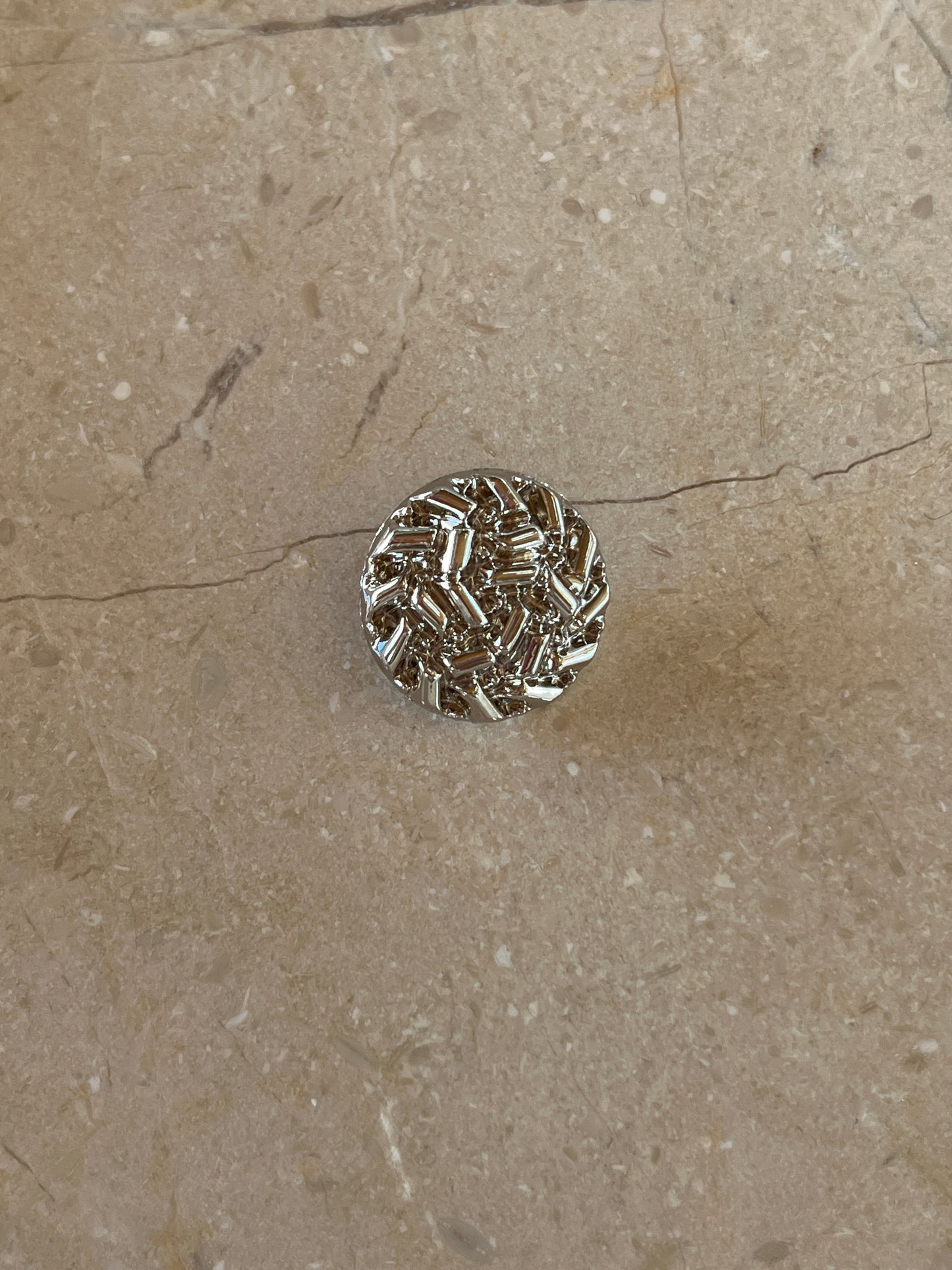 Evelyn button silver