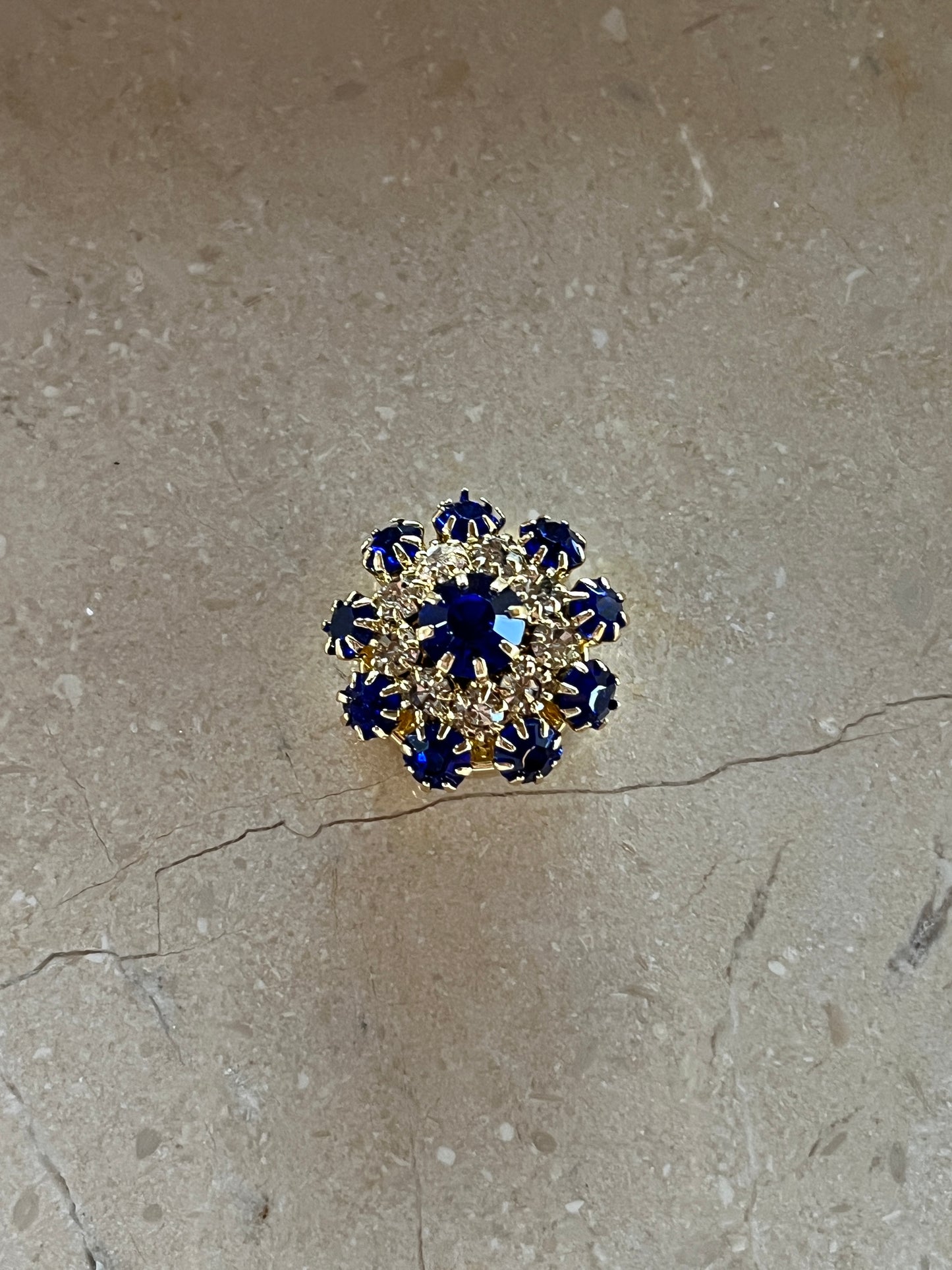 Gigi button cover blue