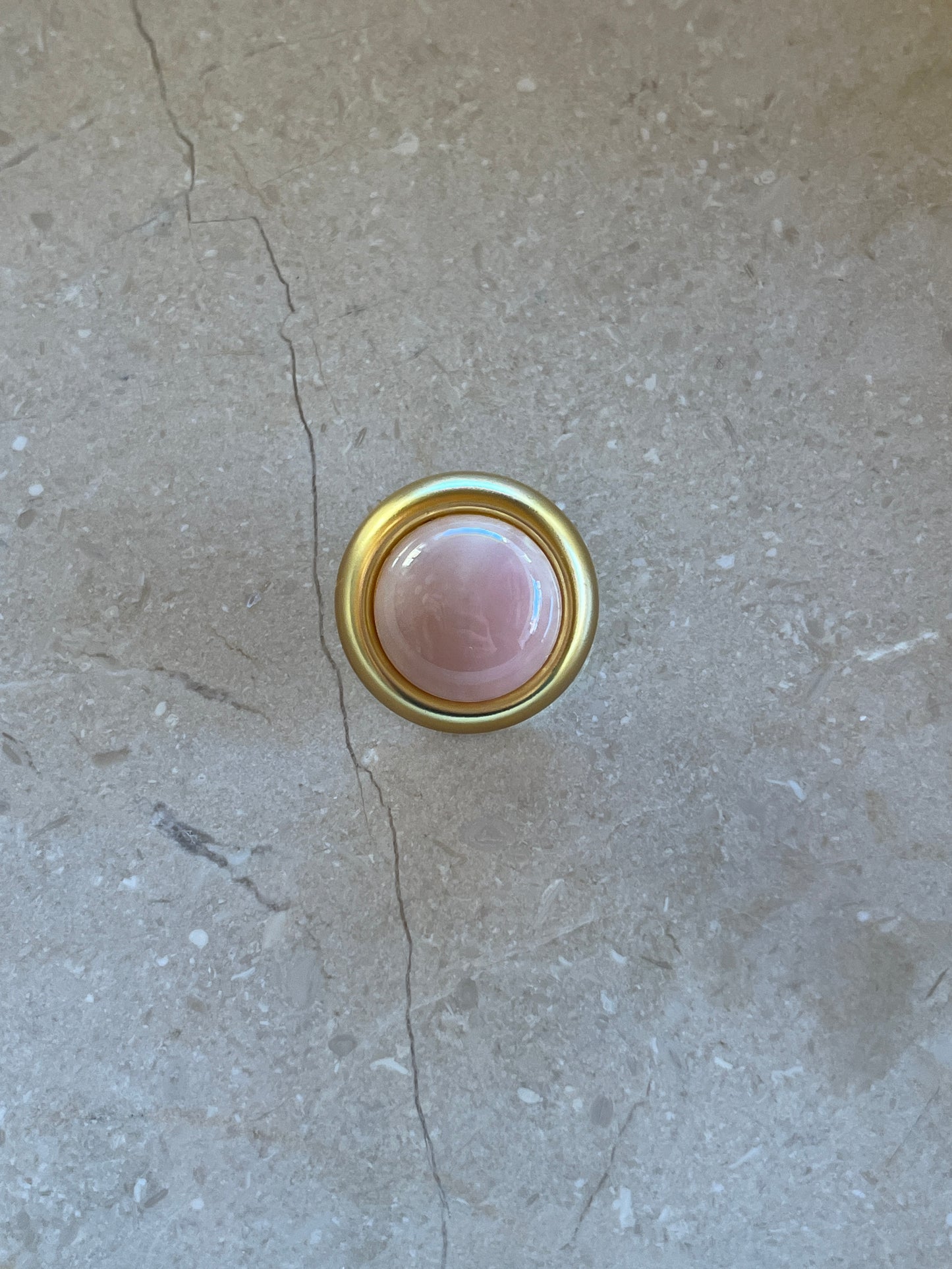 Sunny button pink