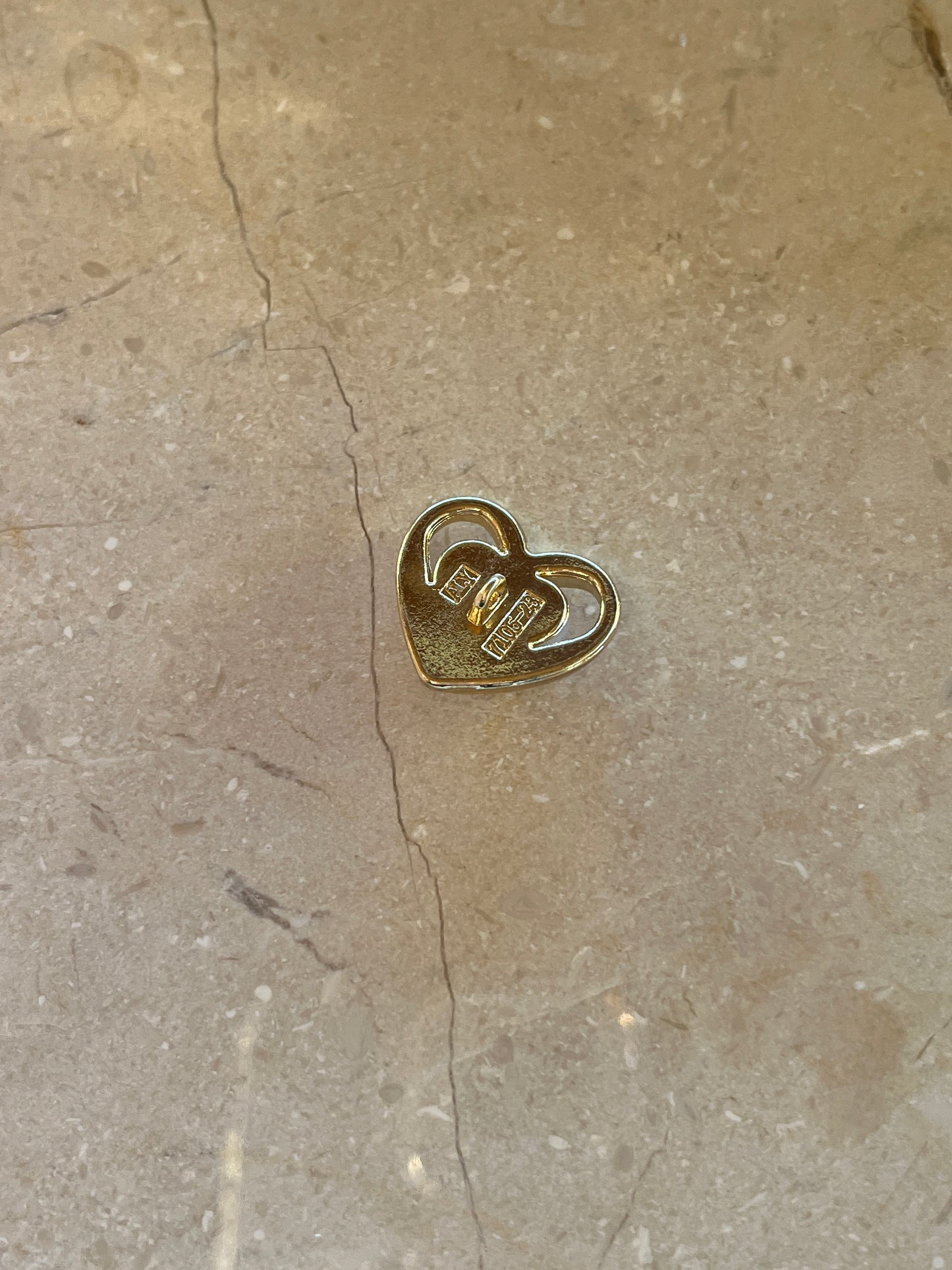 Mille button gold