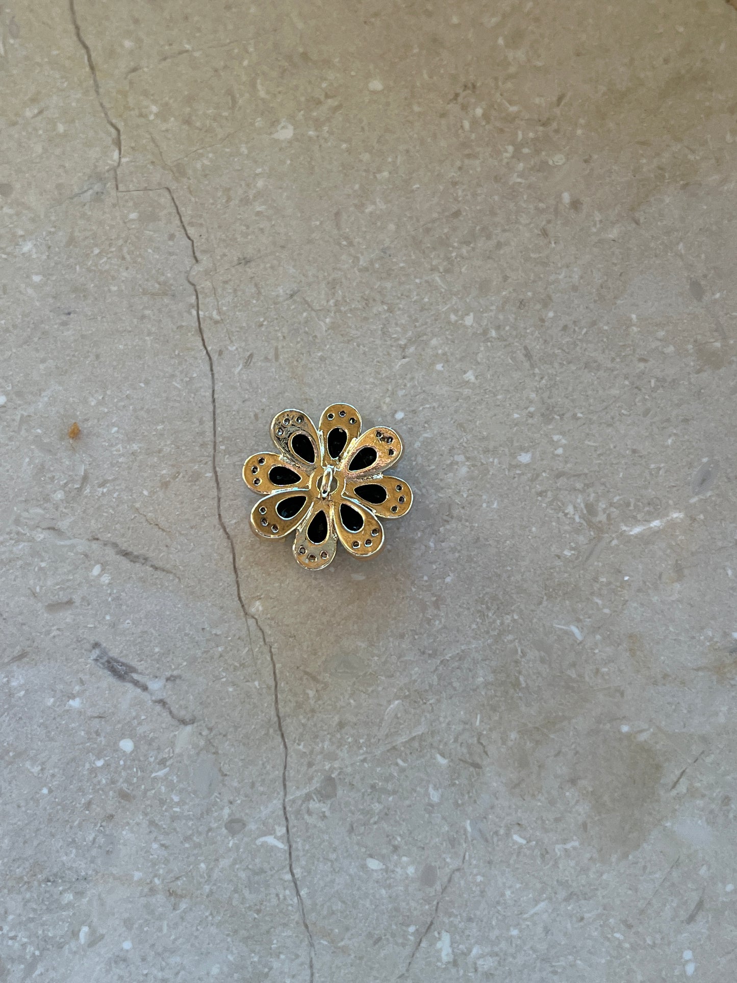 Limonade button black