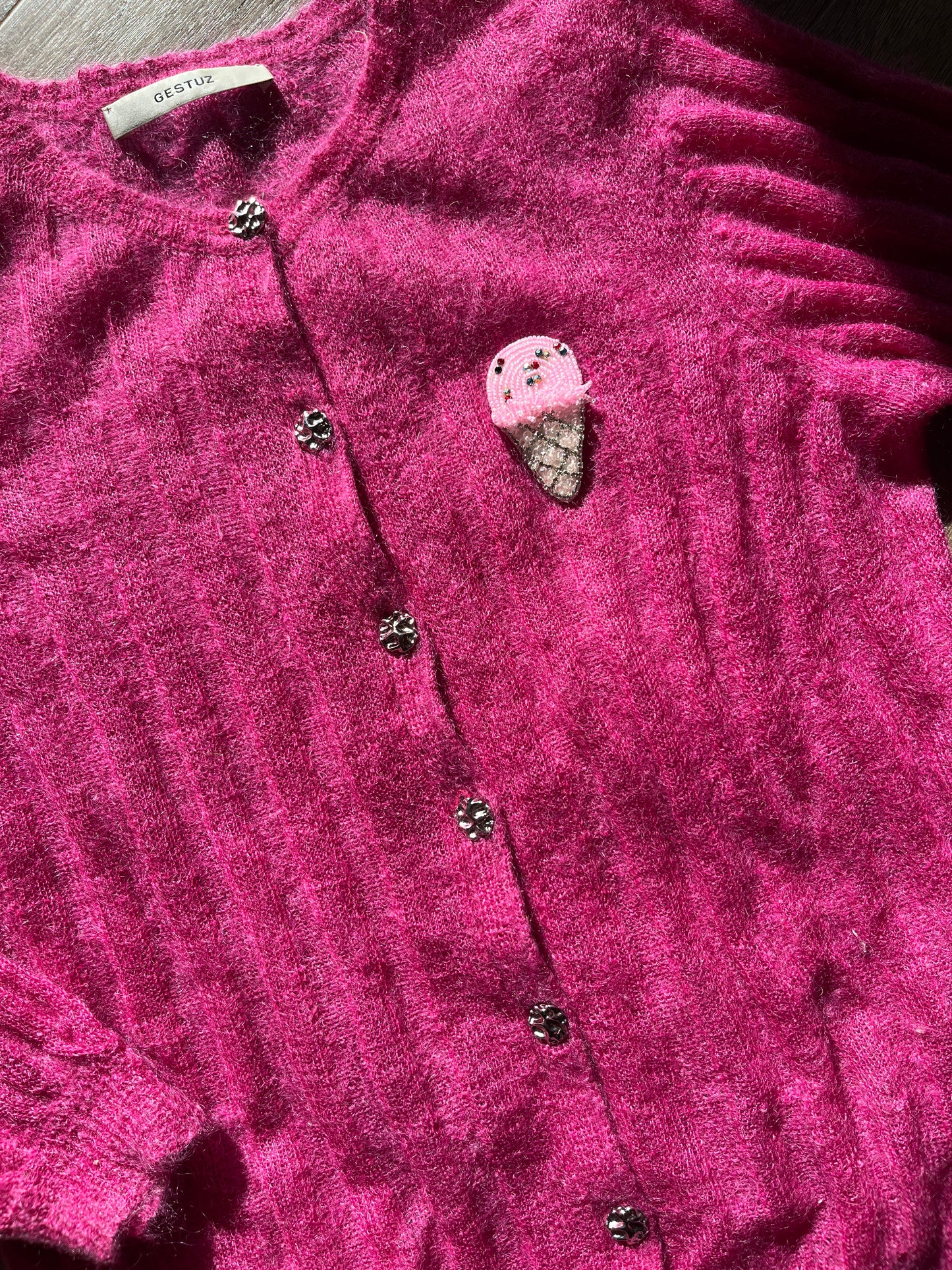 Icecream patches pink