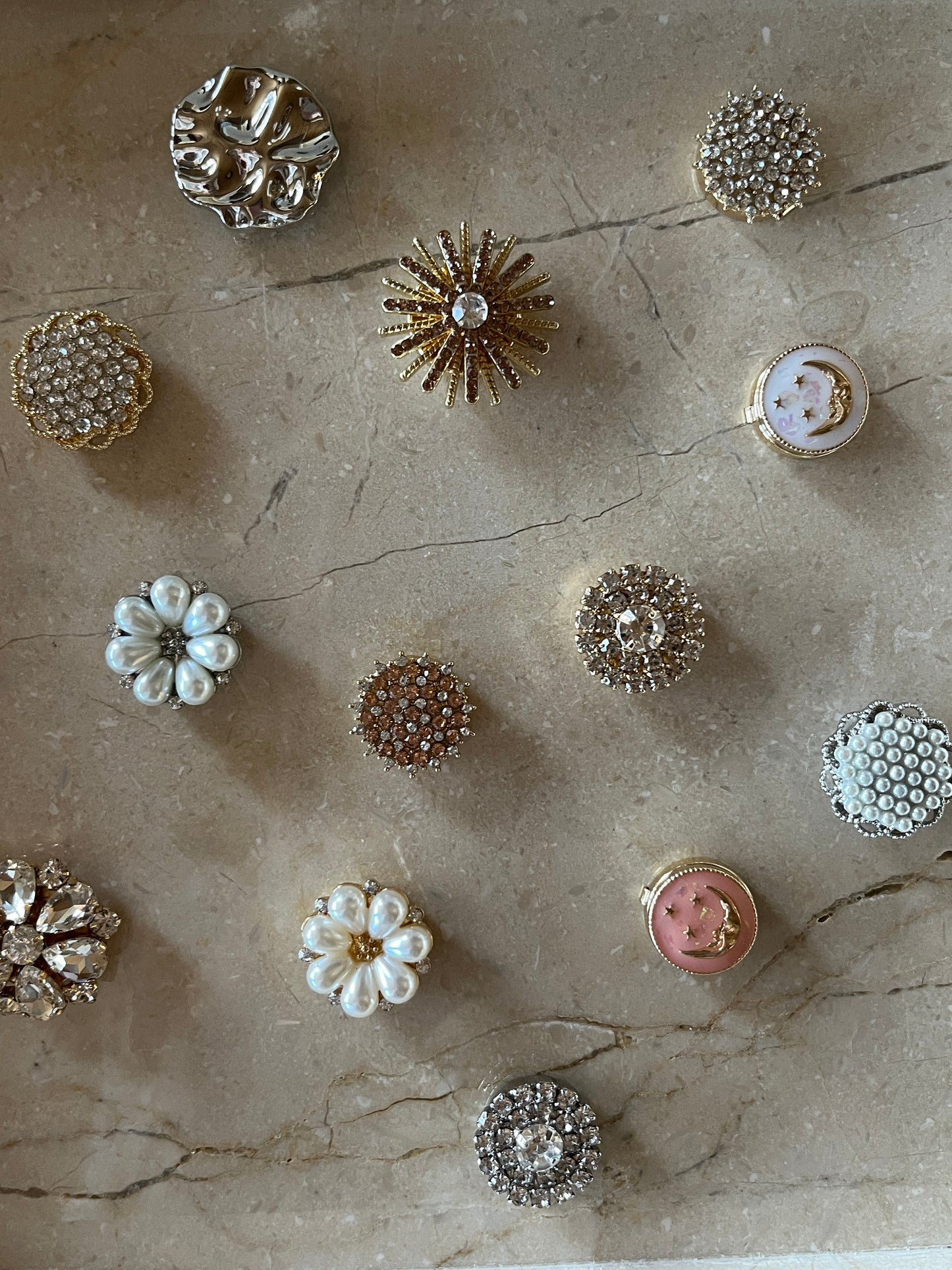 Mim button cover gold