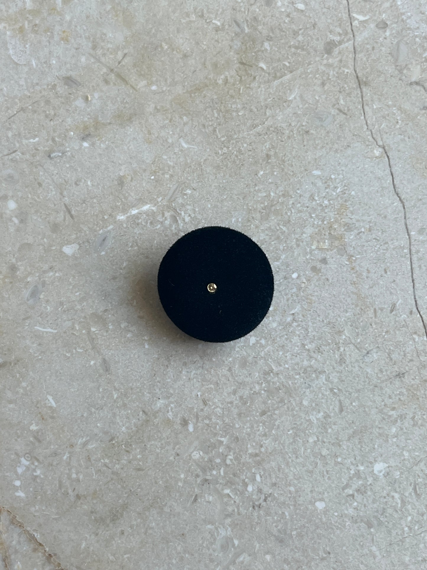 Jolly velvet button black