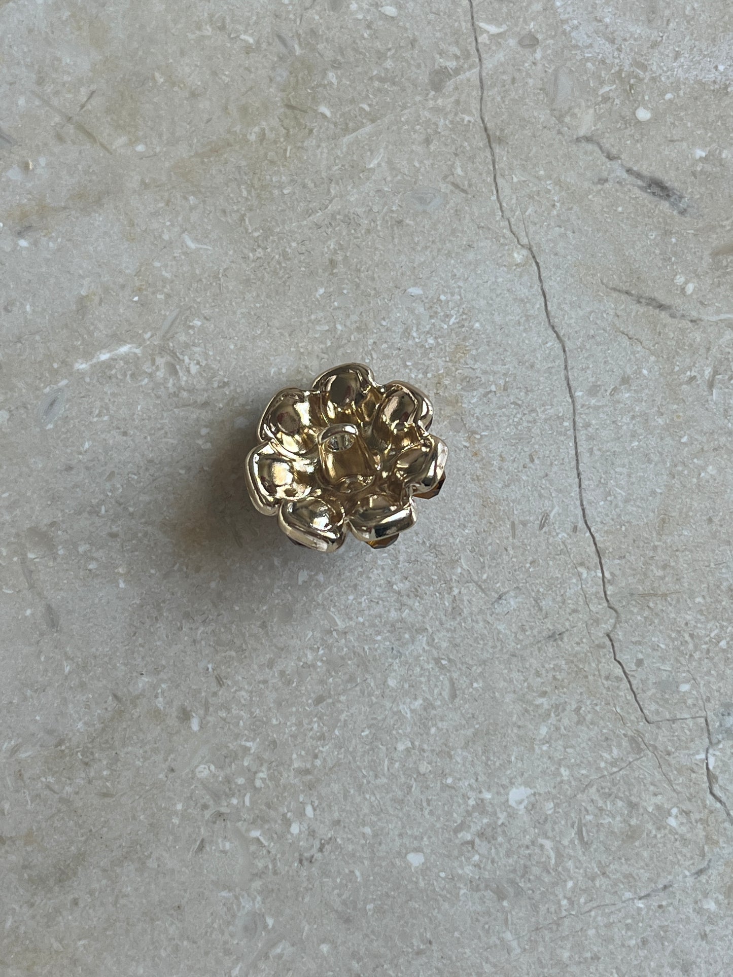 Glow button brown