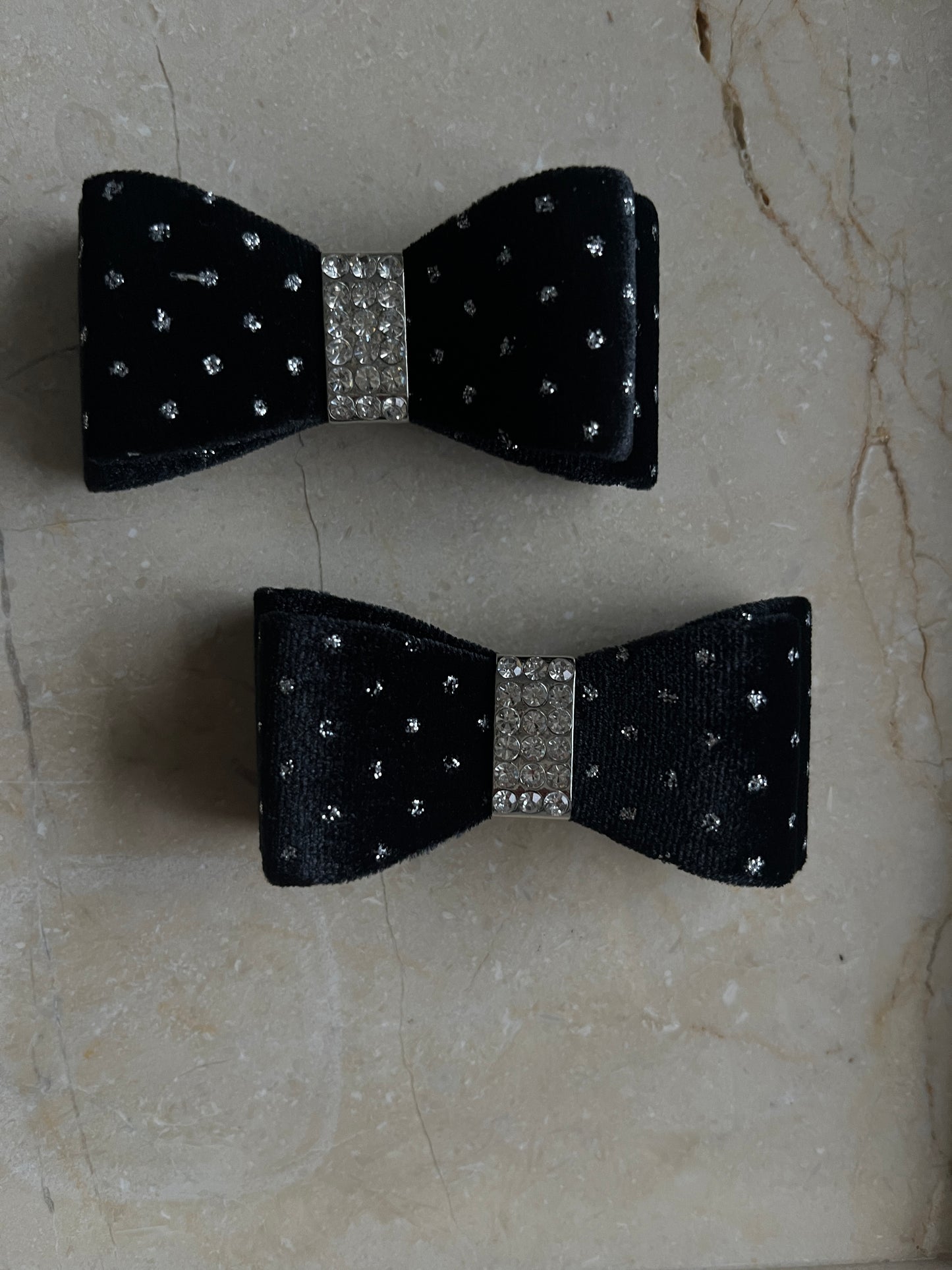 Velvet Dots Bow Shoe Buckles