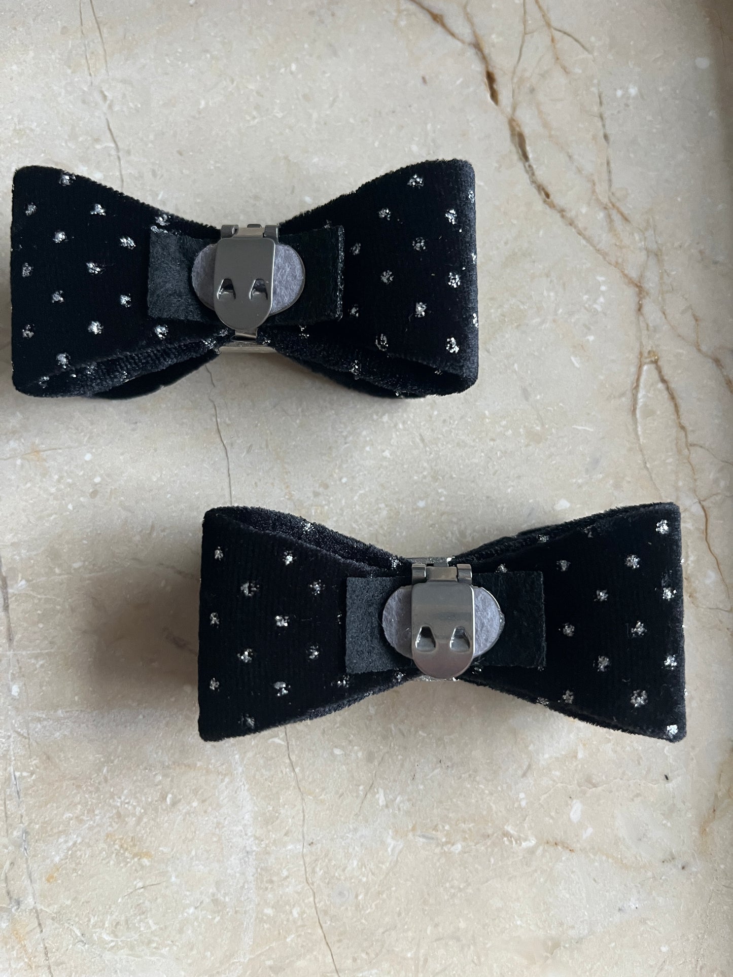 Velvet Dots Bow Shoe Buckles