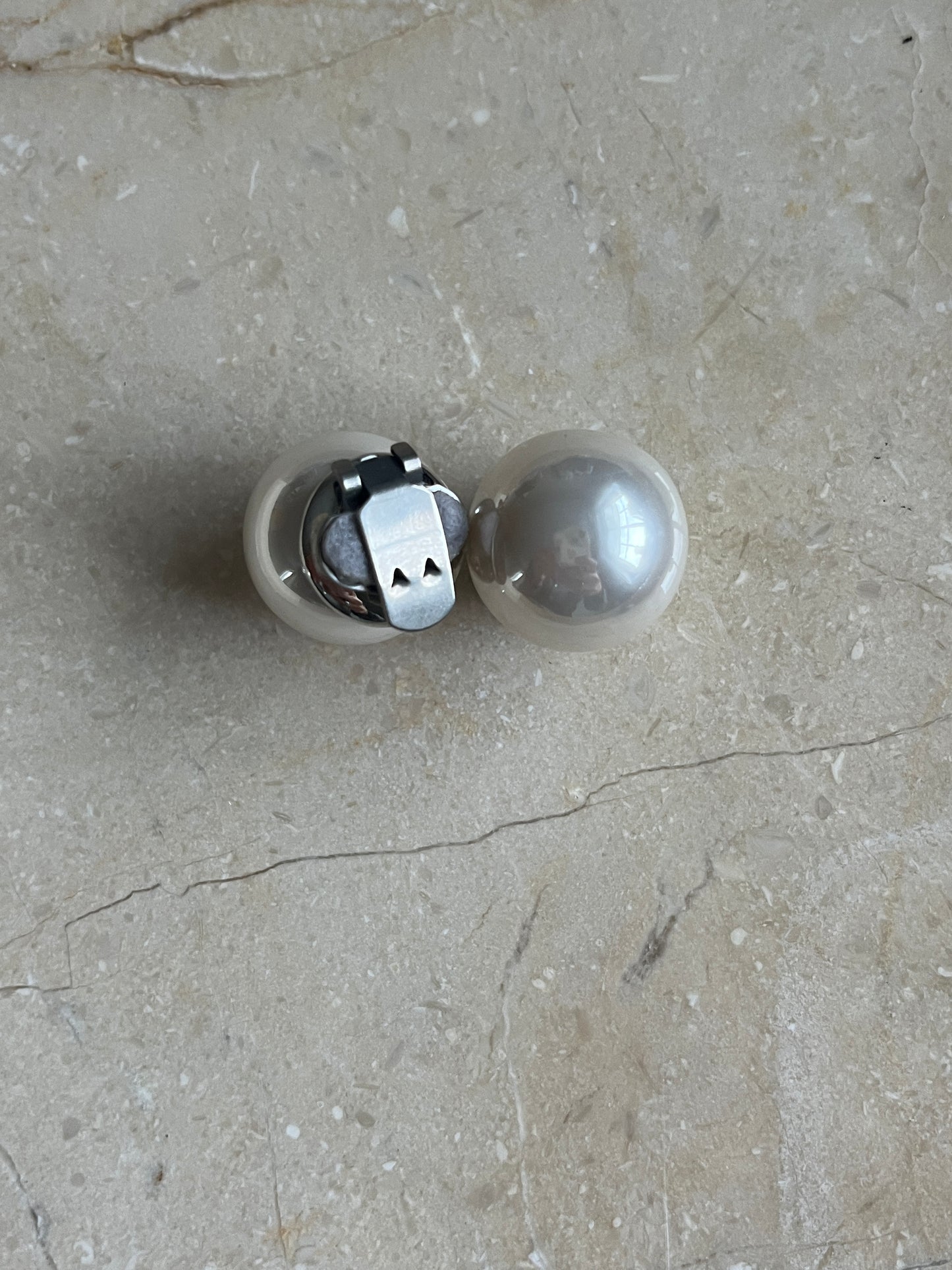Ball Shoe Buckles