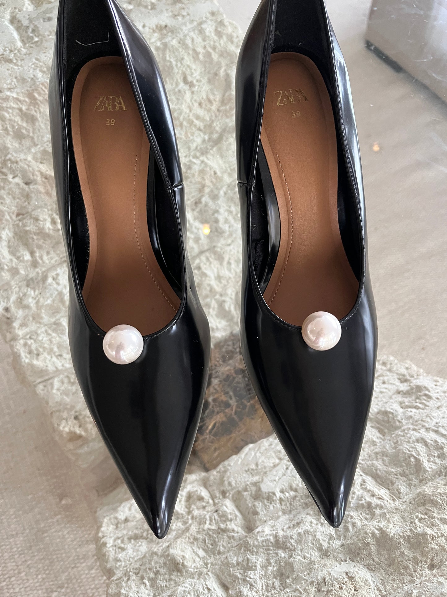 Ball Shoe Buckles