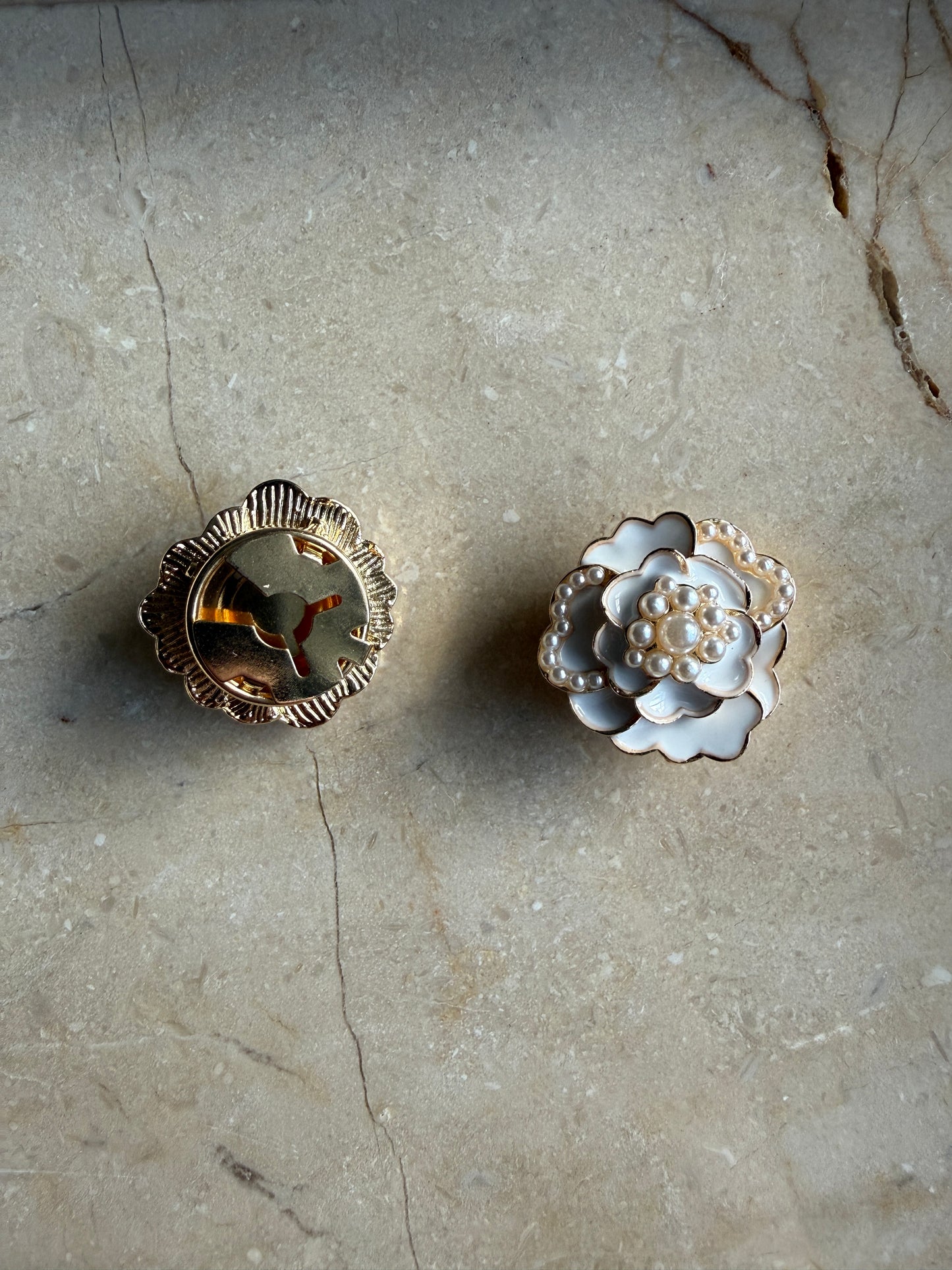 Victoria rose button cover | One set