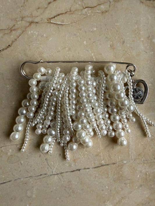 Pearl Brooch silver large