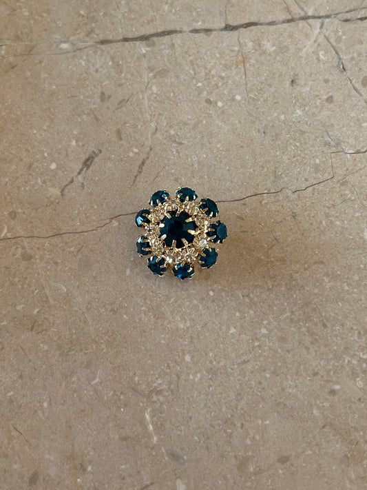 Gigi button blue