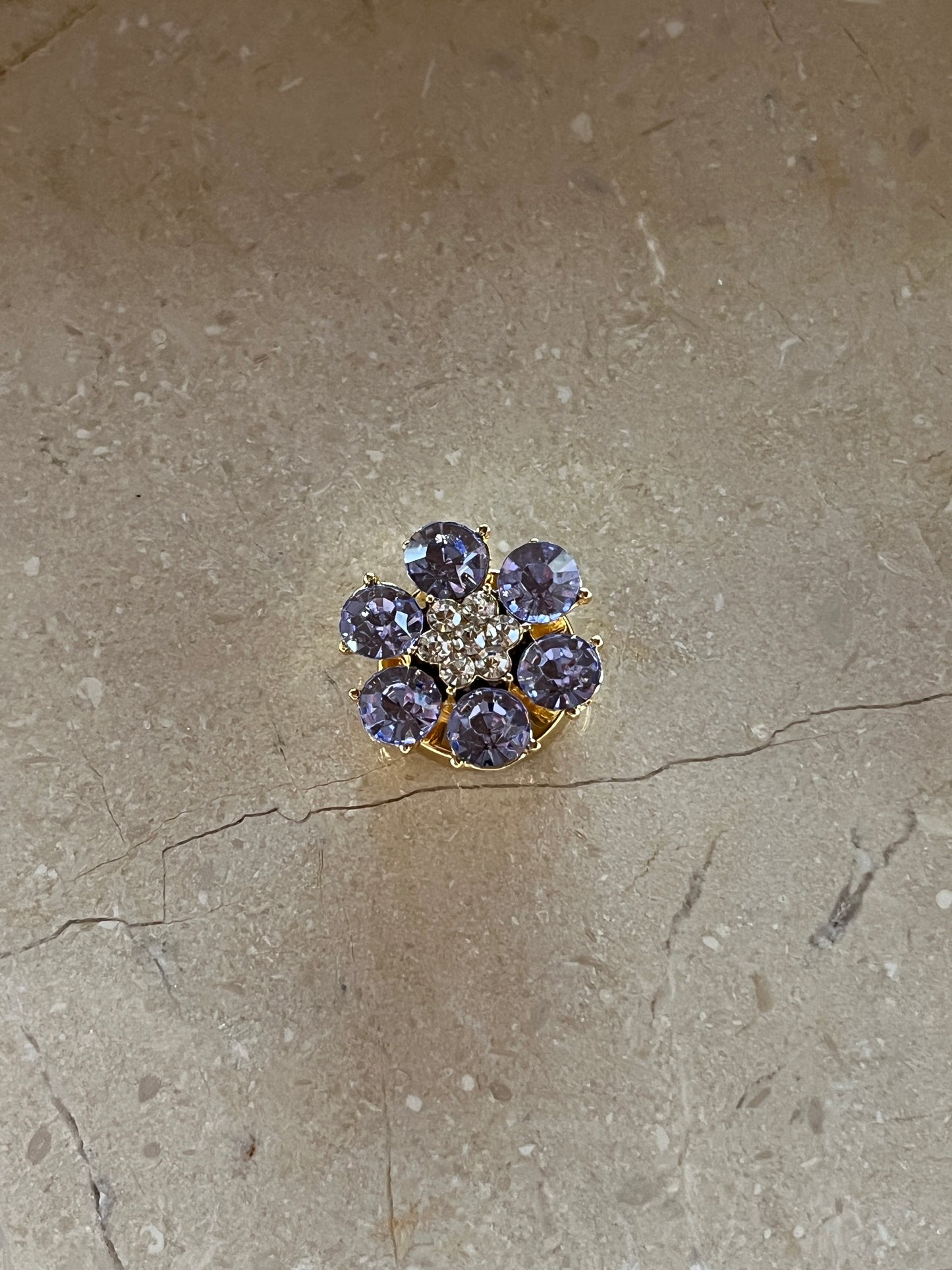 Nora button cover purple