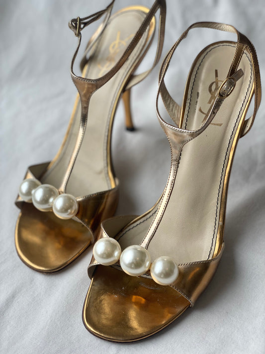 Kate Pearl Shoe Clip