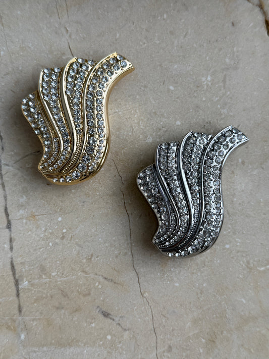 The Modern- Wave Button Cover