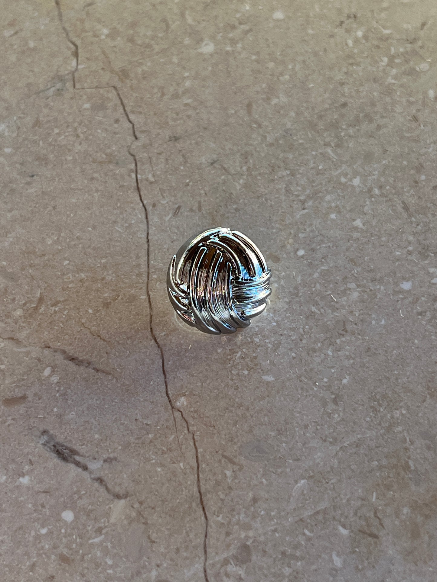 Sanna button silver
