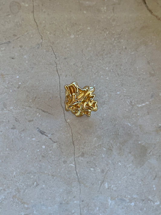 Isla button gold