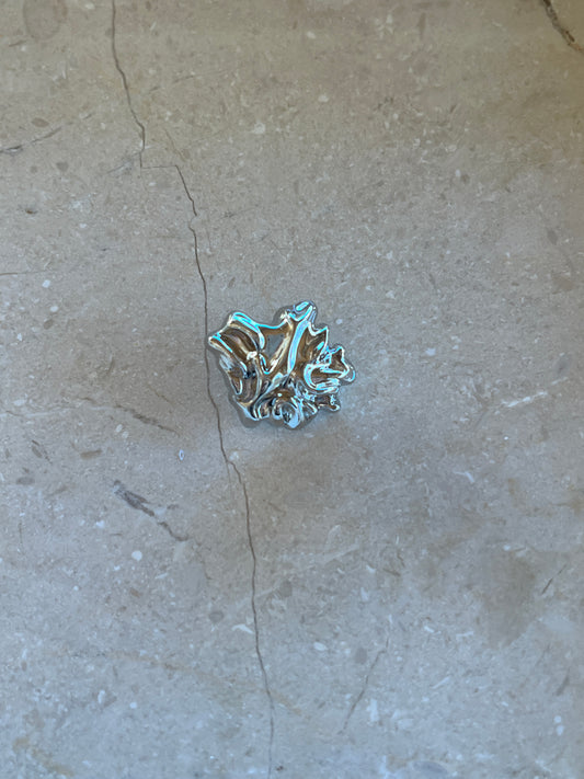 Isla button silver