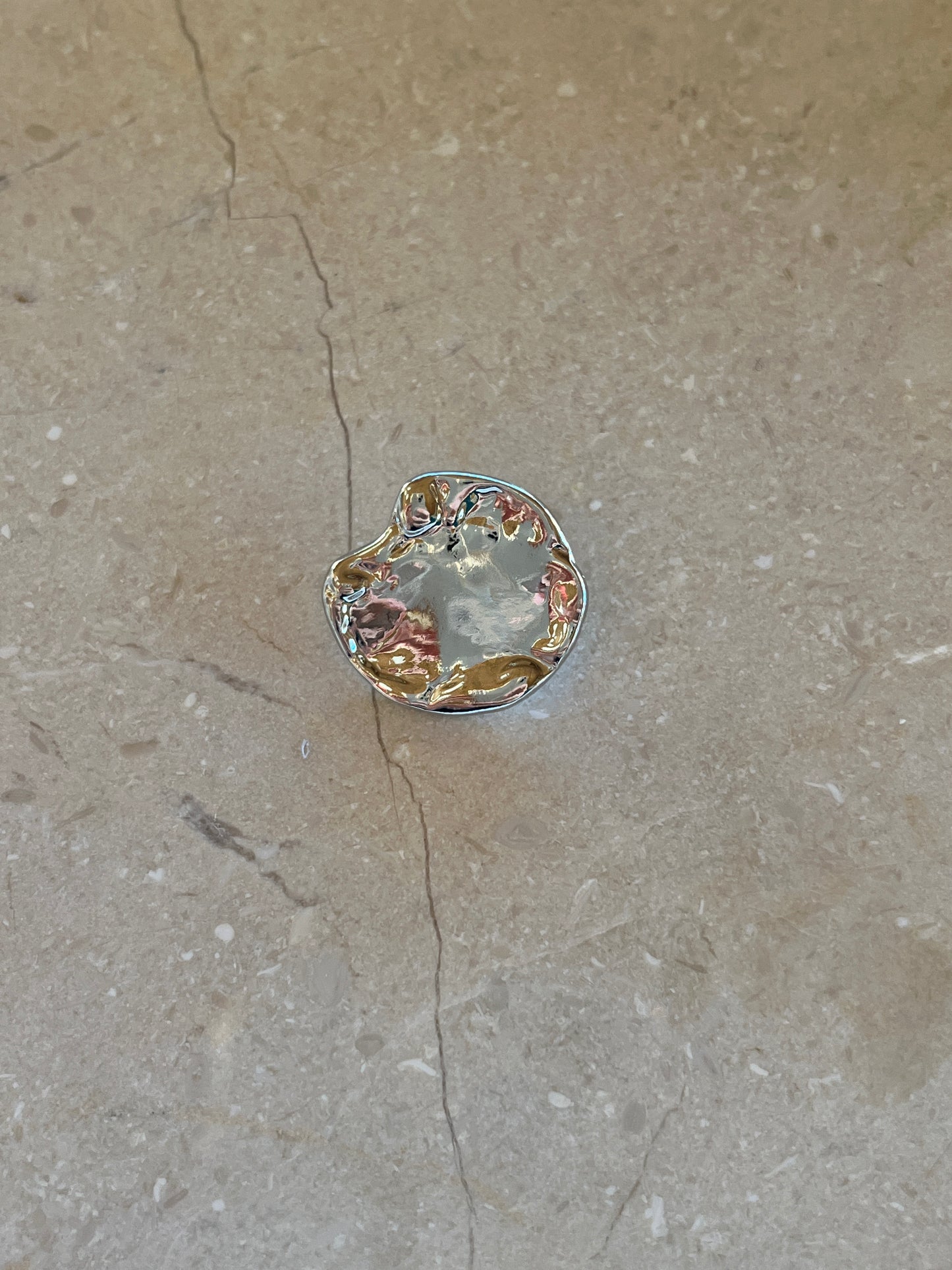 Thea button silver