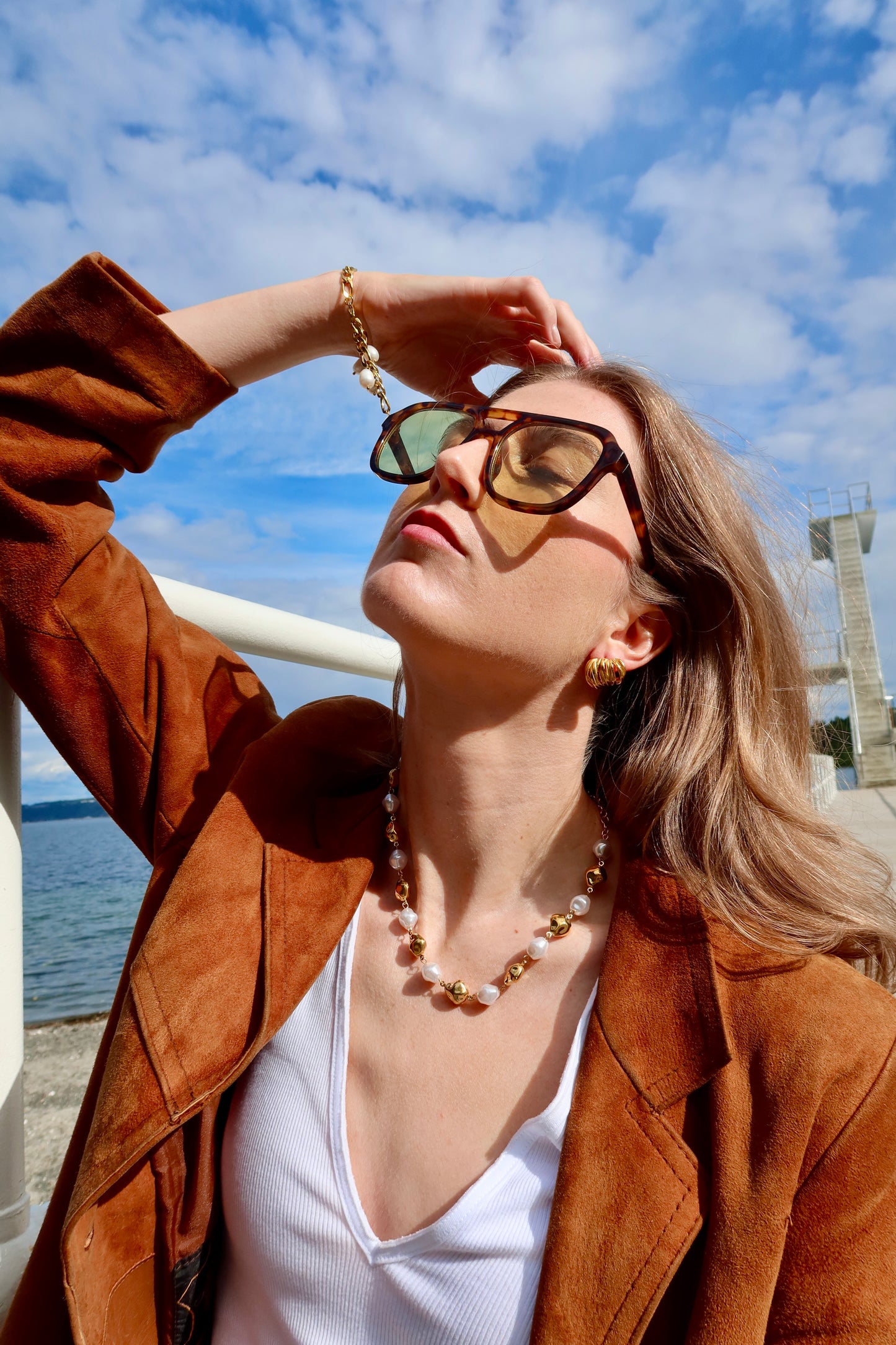 Luna Pearl Necklace
