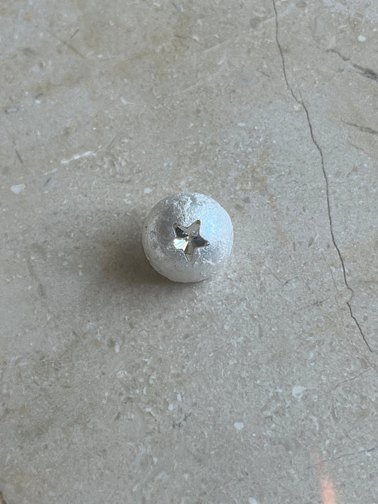 Snowflake button