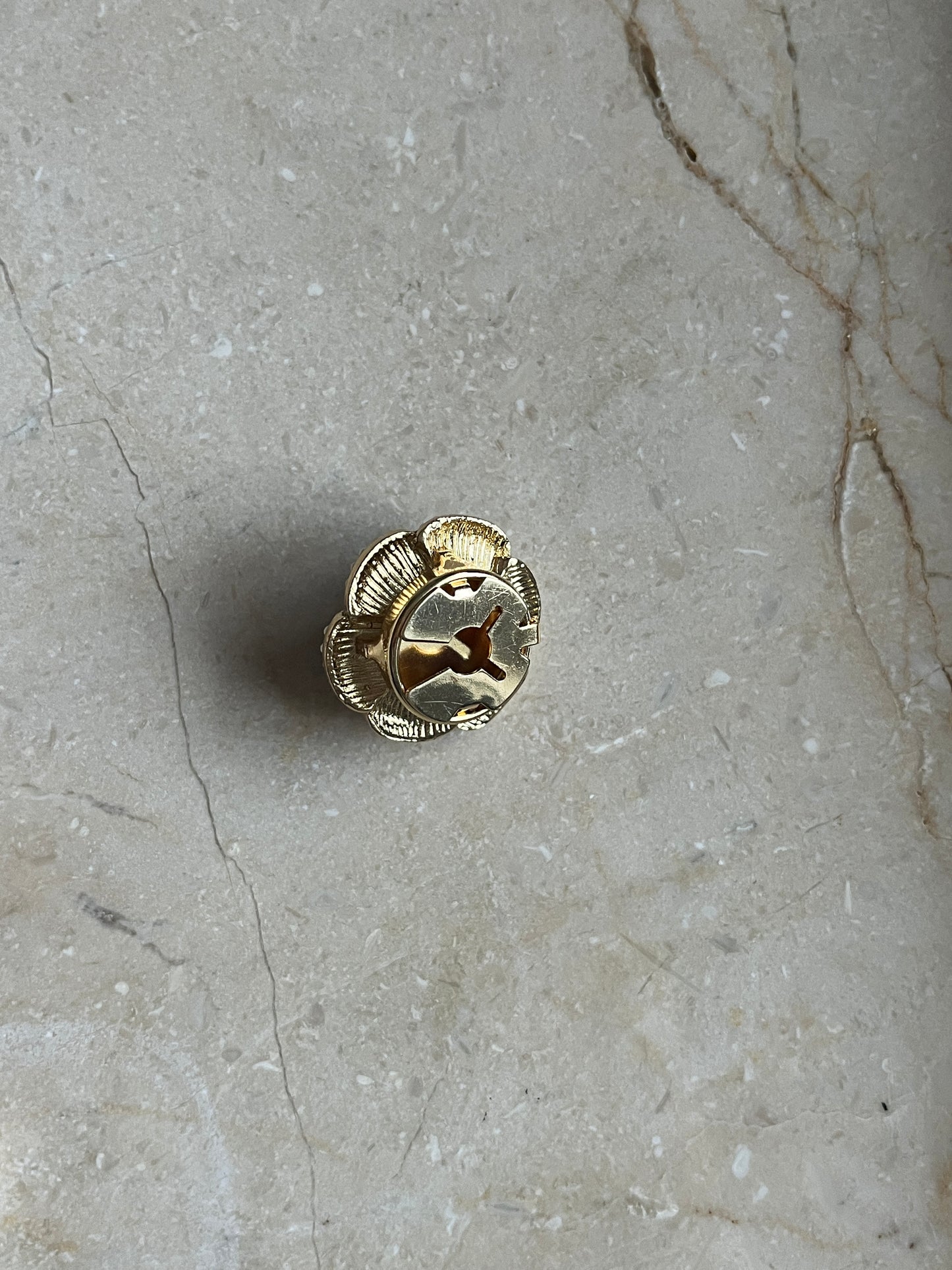 Peal rose button cover