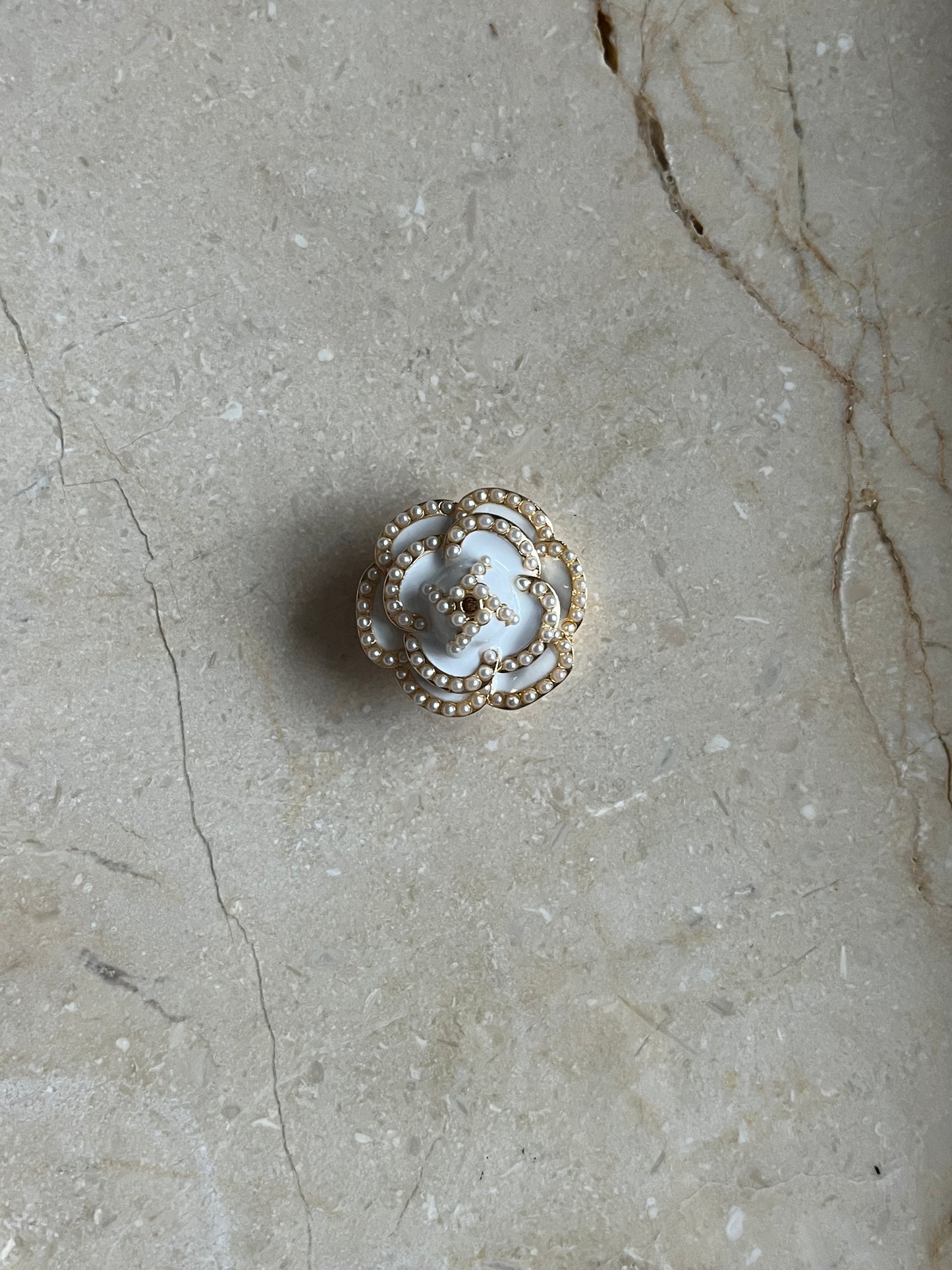 Peal rose button cover