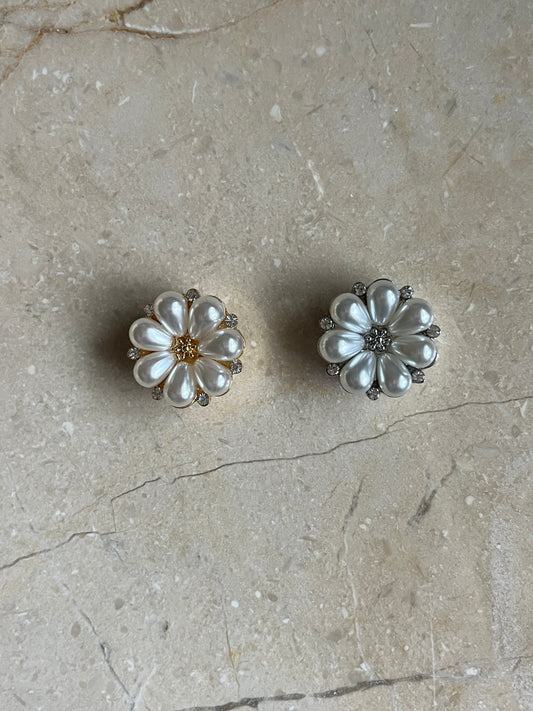 Sadie button cover