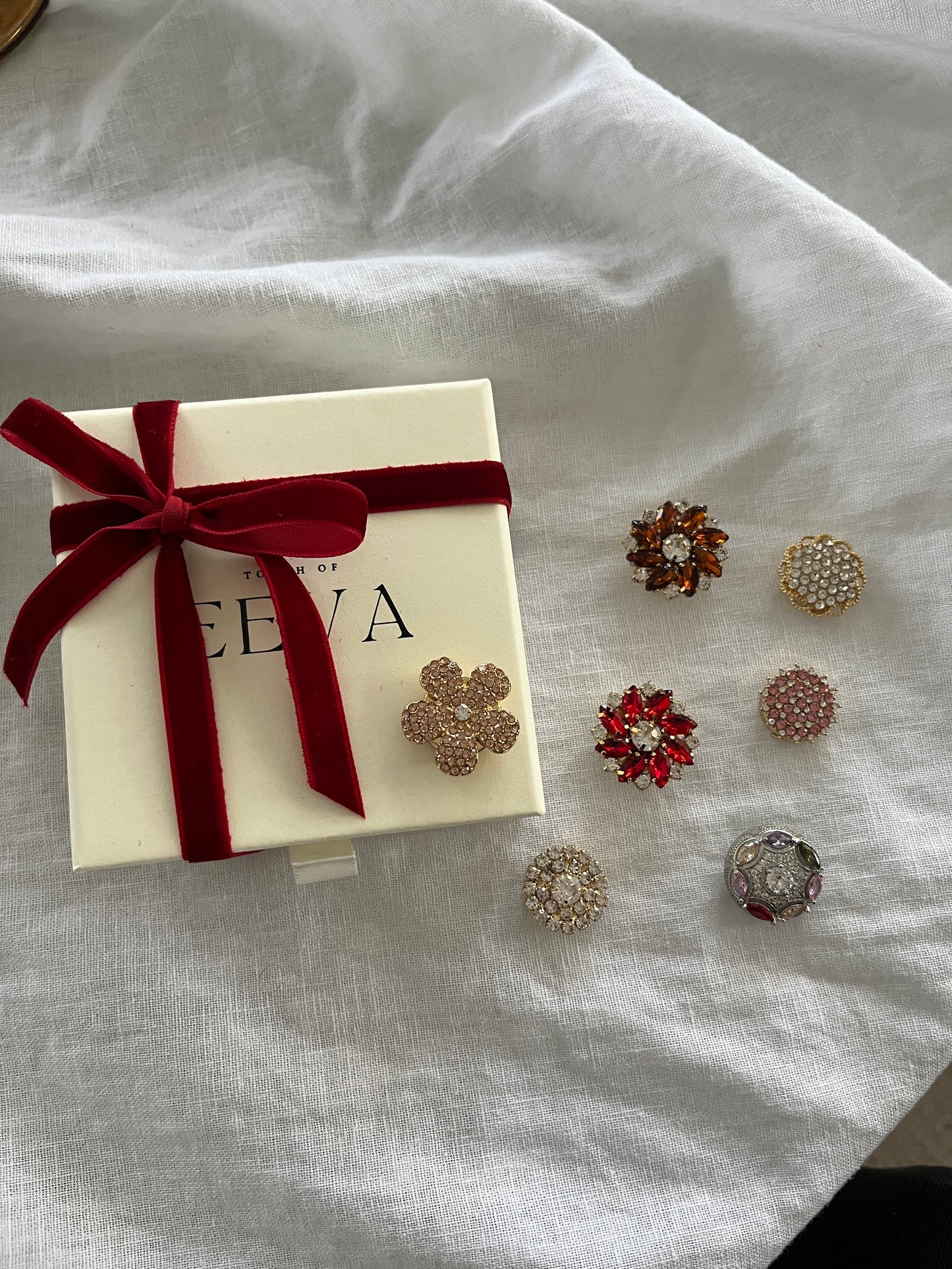 Gift box with velvet ribbon