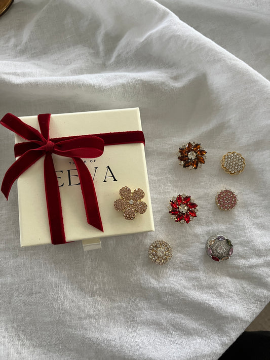 Gift box with velvet ribbon