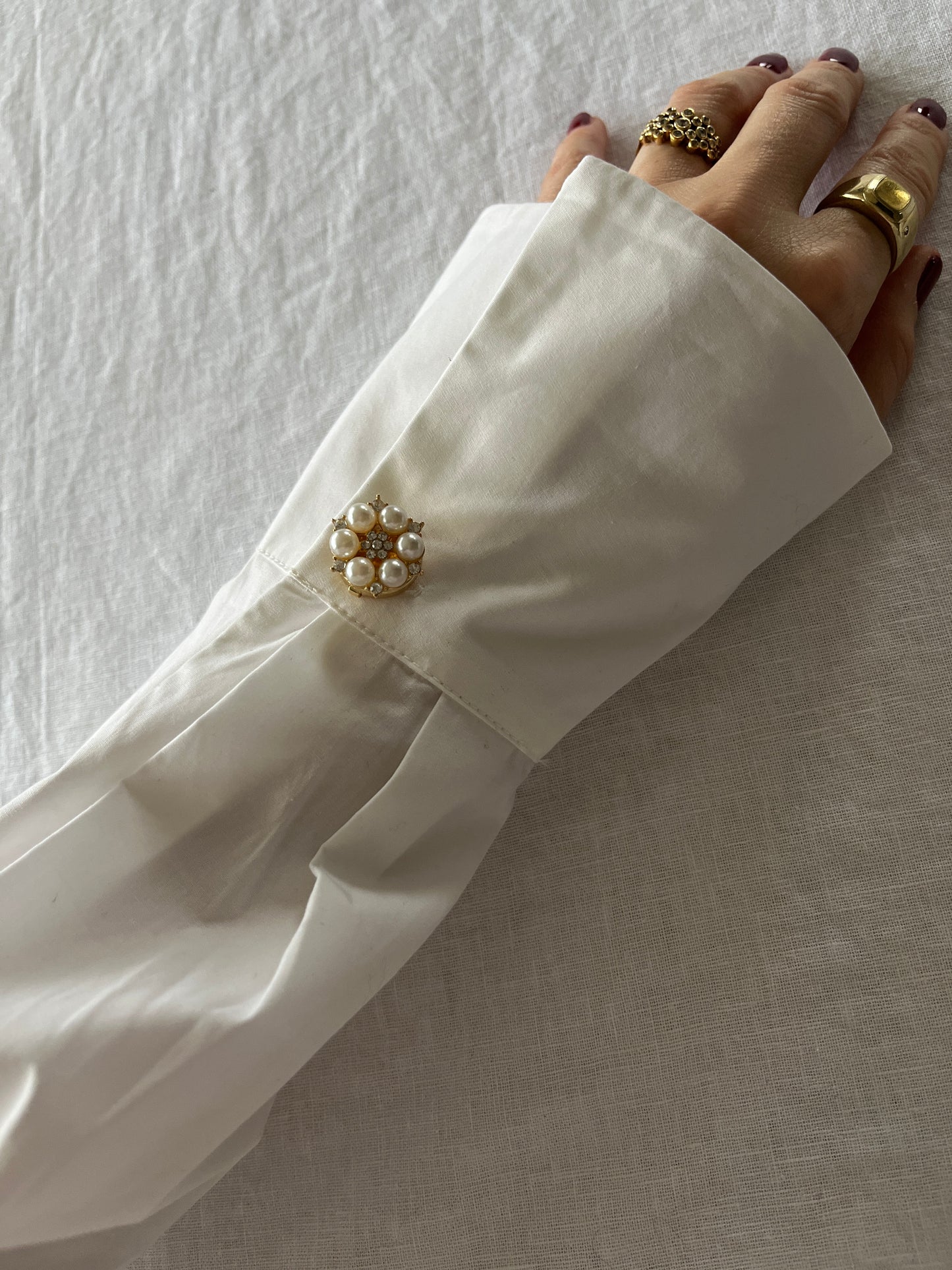 Rebecca button cover