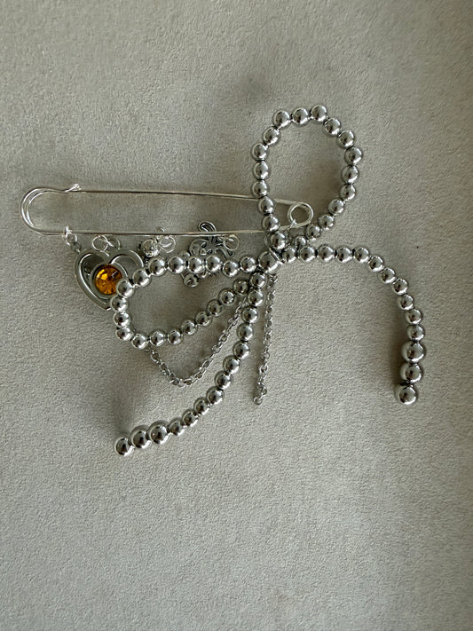 Vintage Charms Brooch silver large