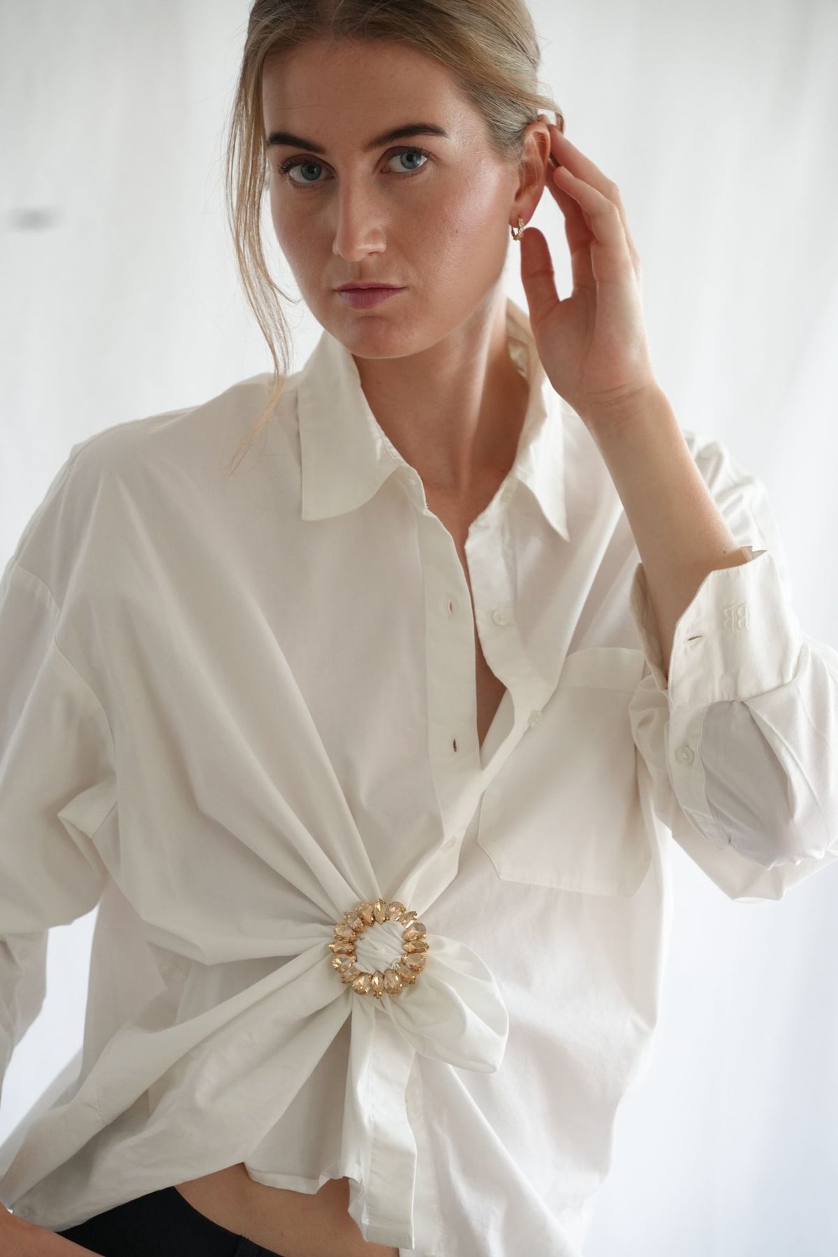 The Shape Buckle Petal