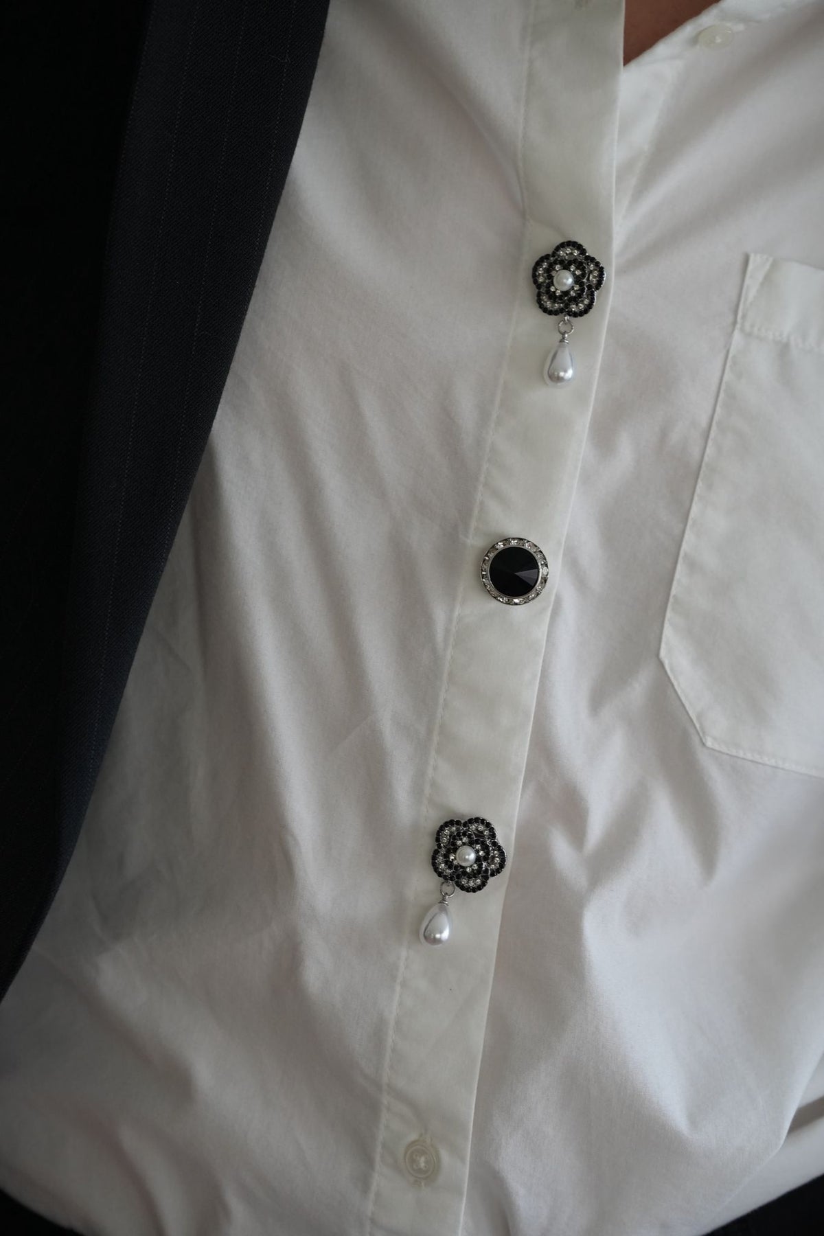 Camille Red button cover | One set