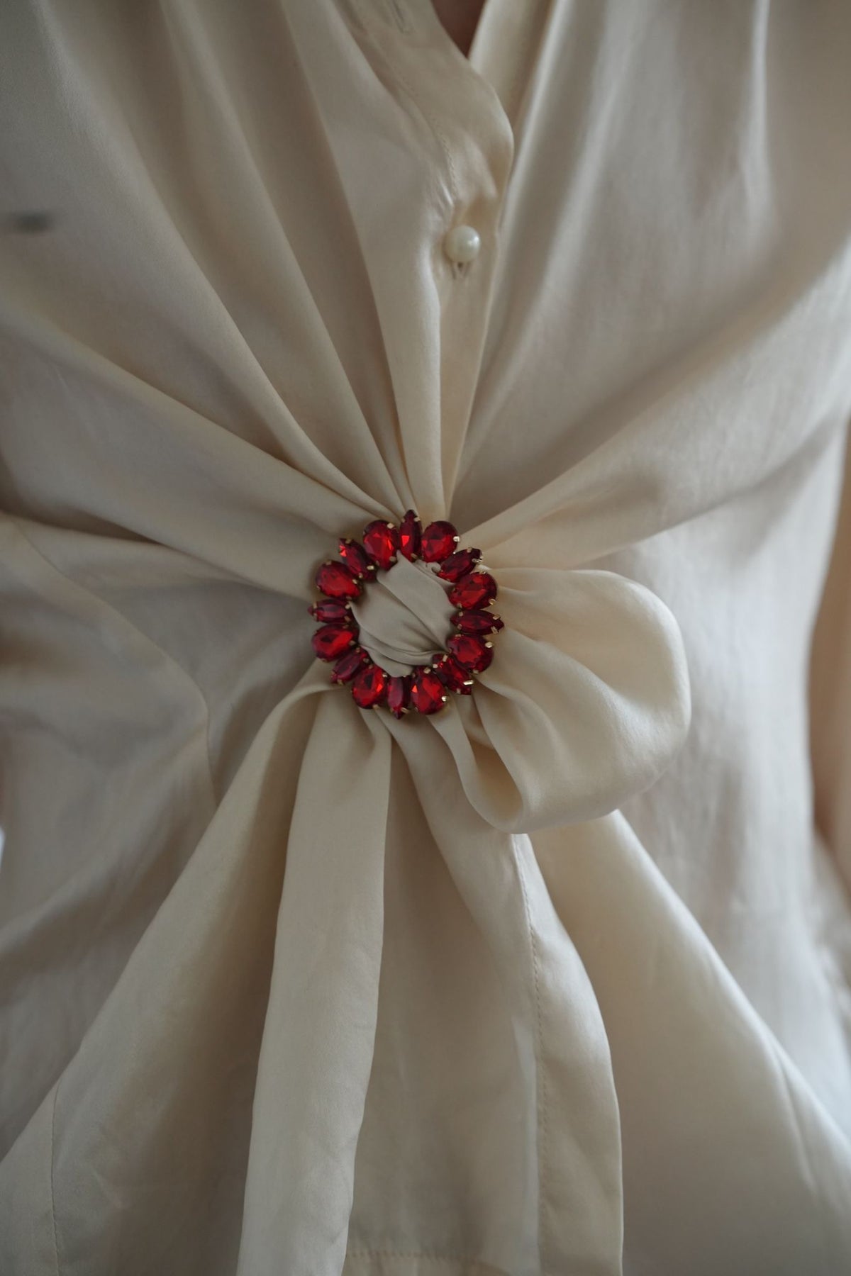 The Shape Buckle Petal