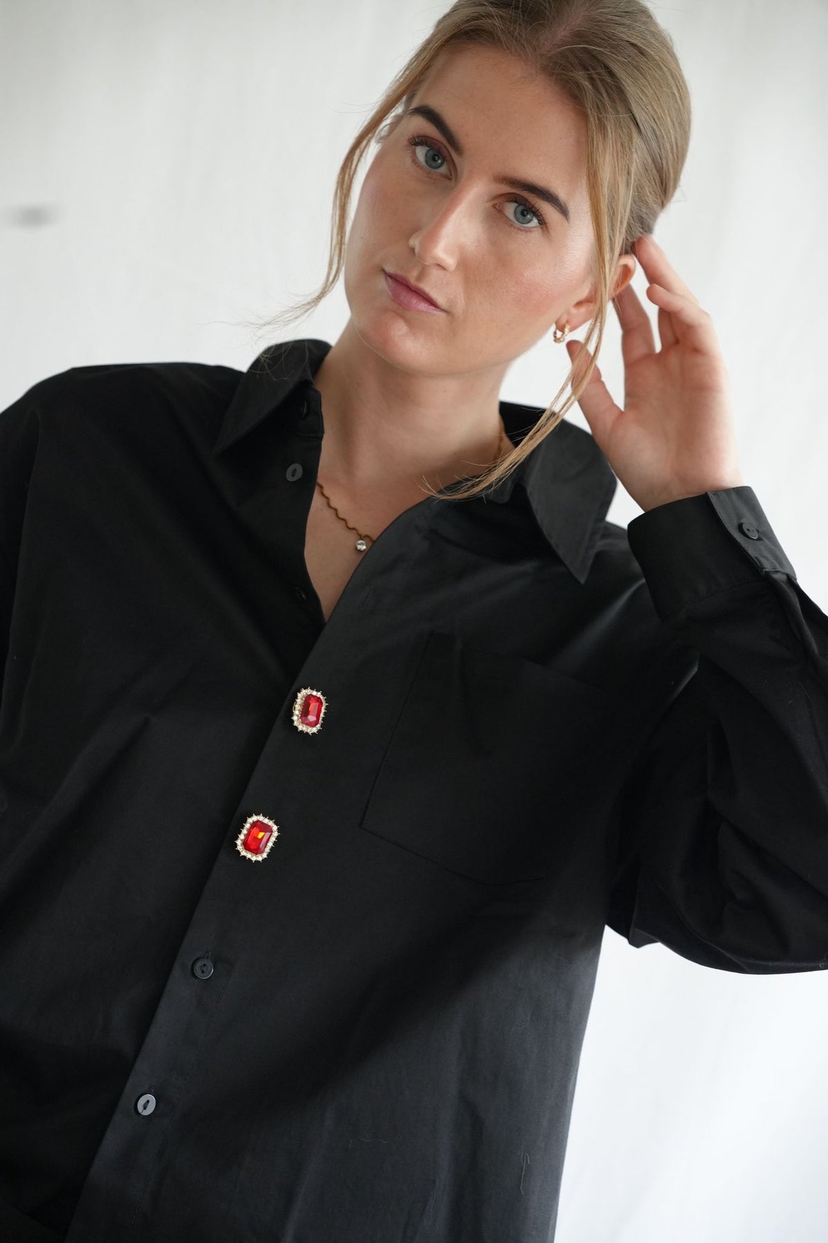 Grace Ruby button cover | One set